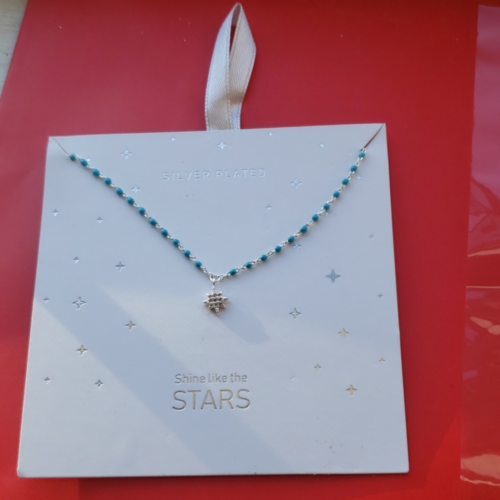 Silver plated star necklace